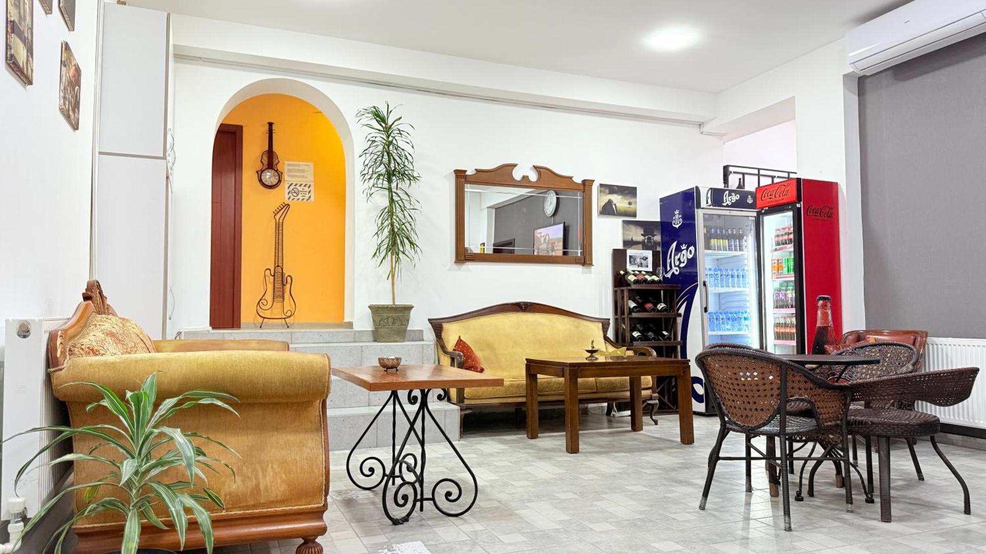 Star Hotel คูทายสิ ภายนอก รูปภาพ